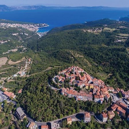 Tranquil Holiday Home In Labin With Private Swimming Pool Eksteriør bilde
